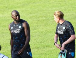 Napoli Rela Tinggalkan Stadion Bersejarah demi EURO 2032