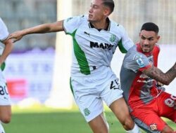 Jay Idzes Bersinar di Sassuolo Meski Tim Kalah 2-3 dari Cremonese