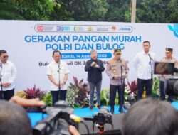 Polri Tebar Ribuan Ton Beras