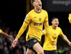 Wolves Bisa Jual Jørgen Strand Larsen Jika Newcastle Penuhi £60 Juta