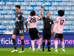 Huddersfield Tendang Leicester dari Piala Liga
