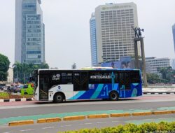 Transjakarta Mulai Buka Layanan Bertahap
