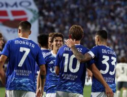 Como 2-0 Lazio: Cesc Fàbregas Tersenyum, Sarri Muram