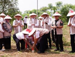 Nusron Wahid: Semua yang Punya Sertifikat Wajib Pasang Patok, Supaya Tanahnya Nggak Dicaplok