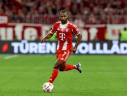 Vincent Kompany Bela Serge Gnabry: “Sangat Diremehkan dan Masih Penting bagi Bayern München”