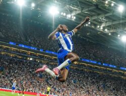 Dua Gol Samu Antar Porto Menang 3-0 atas Vitória di Laga Perdana Primeira Liga