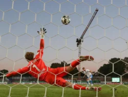 Hertha BSC Susah Payah Singkirkan Preußen Münster Lewat Adu Penalti