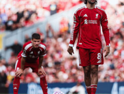 Liverpool Menang Tipis atas Arsenal, Arne Slot Puji Szoboszlai dan Mentalitas Tim