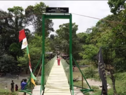 Jembatan Gantung Leuwi Sintok di Sukabumi Selesai Diperbaiki, Warga Senang