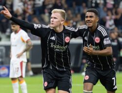 Eintracht Frankfurt 5-1 Galatasaray: Uzun–Burkardt, Duet Baru Ledakkan Deutsche Bank Park