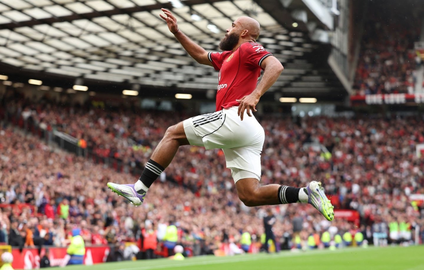 Mbeumo Bersinar, Manchester United Lanjutkan Tren Positif Usai Kalahkan Brighton 4-2 di Old Trafford