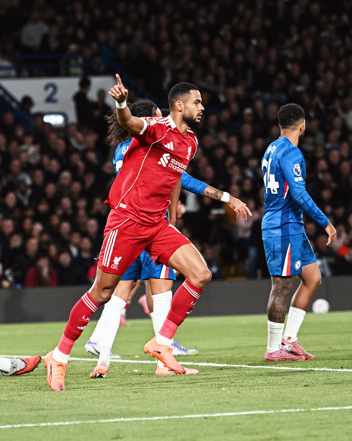 Liverpool Kembali Tersandung di Stamford Bridge, Slot Optimis Isak dan Salah Akan Menemukan Chemistry