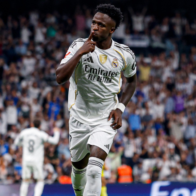 ‘Dia Kembali!’ – Fans Real Madrid Puji Vinícius, Kekhawatiran Muncul Soal Cedera Mbappé