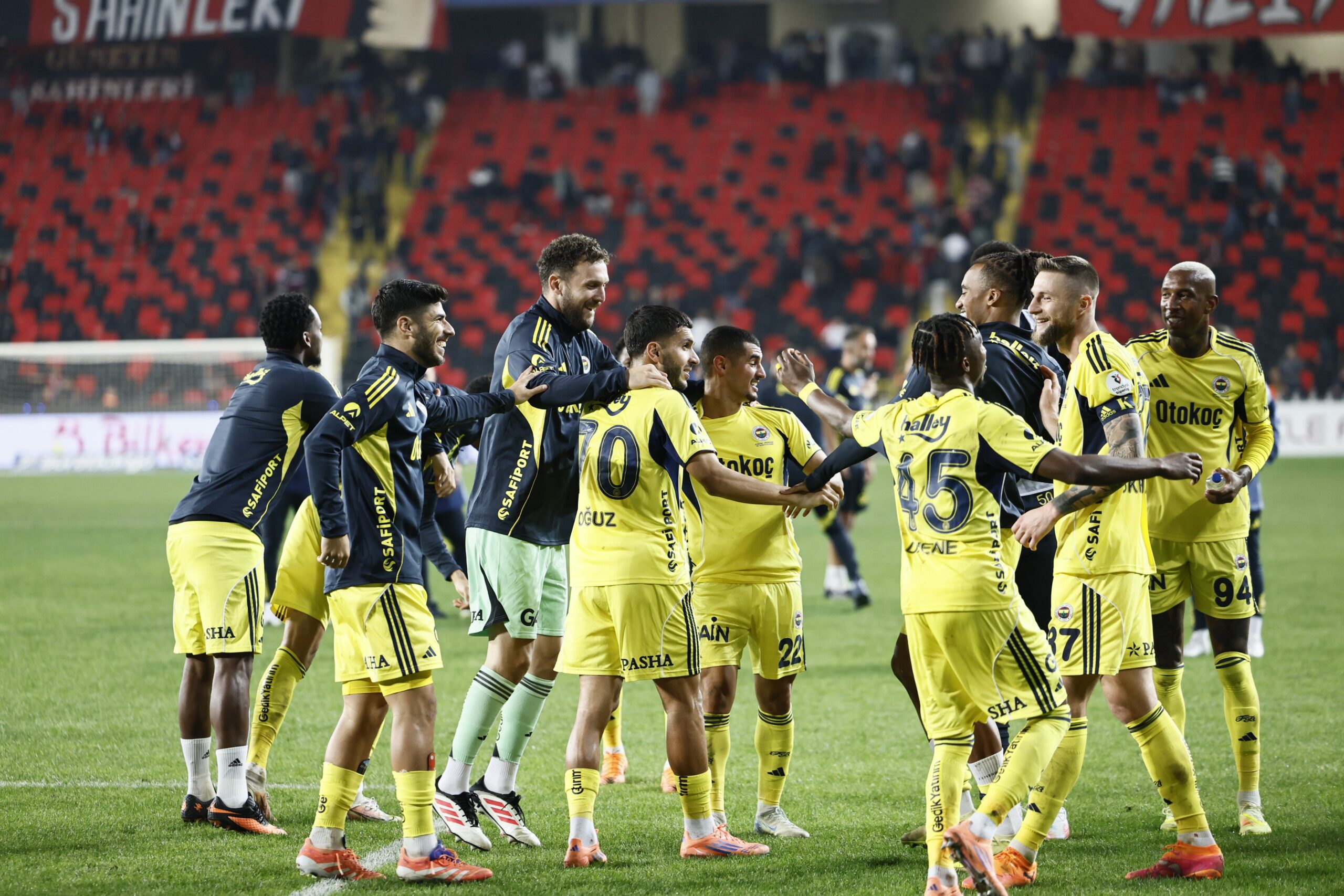 En-Nesyri dan Talisca Bersinar, Fenerbahçe Hajar Gaziantep FK 4-0