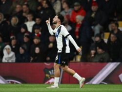 Wrexham vs Birmingham City: Derby Hollywood Berakhir Imbang 1-1