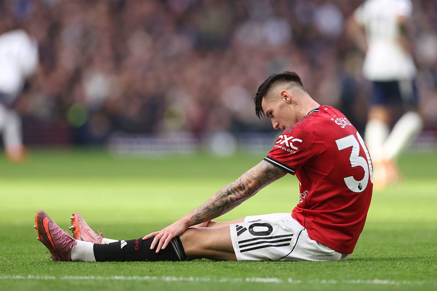Rúben Amorim Pastikan Benjamin Šeško Absen Beberapa Pekan Akibat Cedera Lutut