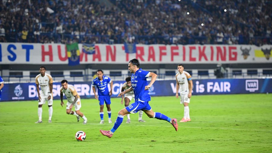 BRI Super League 2025/26: Persib Maung Bandung Lanjutkan Tren Positif Usai Tekuk Dewa United