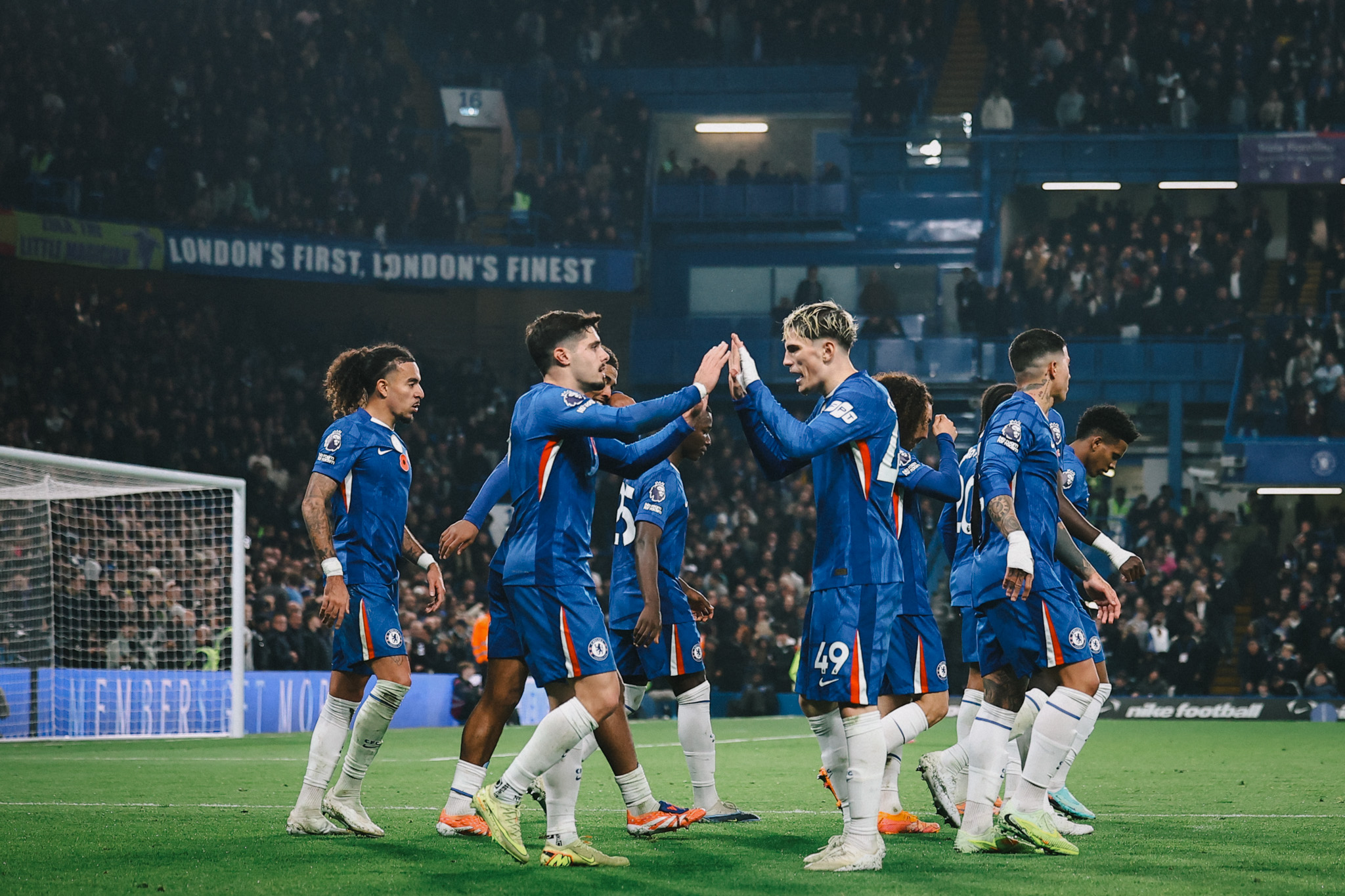 Chelsea 3-0 Wolves: Alejandro Garnacho Bersinar, The Blues Melesat ke Papan Atas