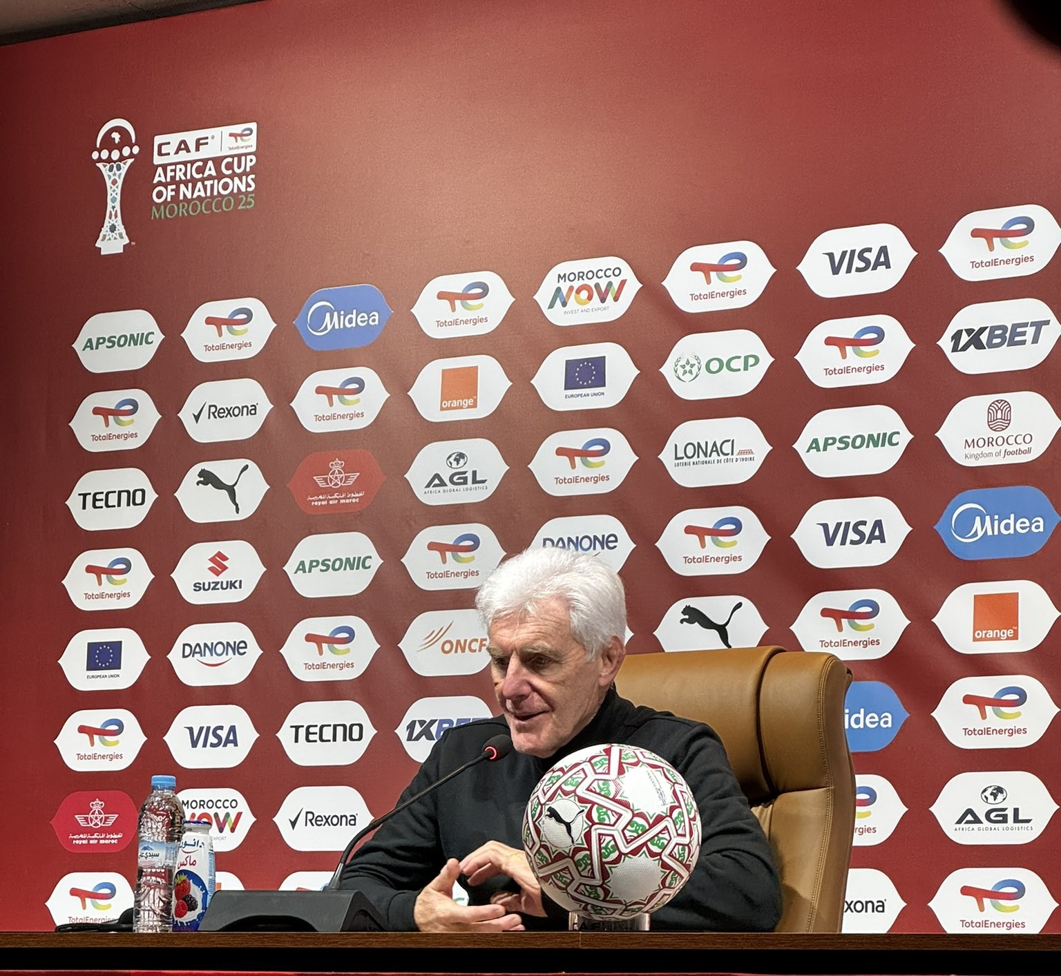 AFCON 2025 | Broos Kritik Sithole Usai Kemenangan Dramatis Afrika Selatan