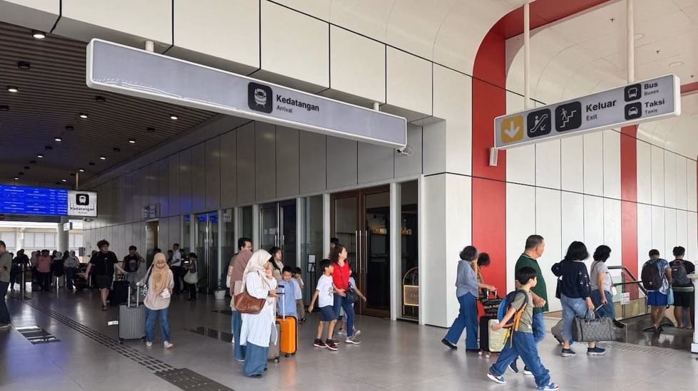 Ribuan Wisatawan Malaysia Gunakan Whoosh Selama Libur Nataru 2025/2026