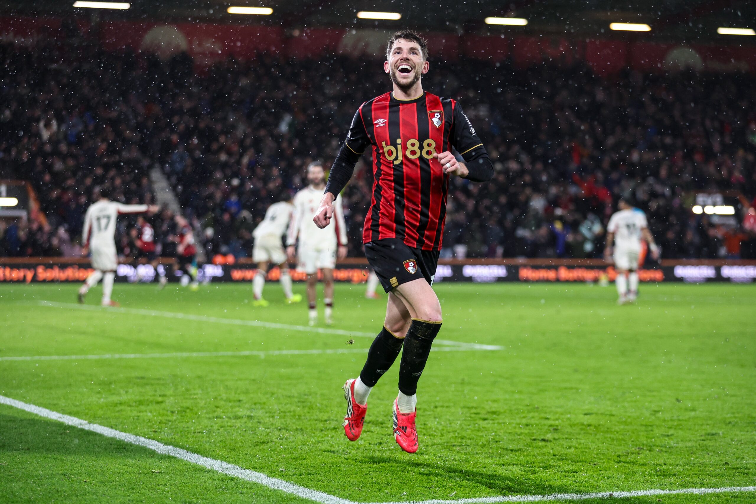 AFC Bournemouth 3-2 Liverpool: Gol Dramatis Amine Adli Perpanjang Rentetan Tanpa Kemenangan The Reds