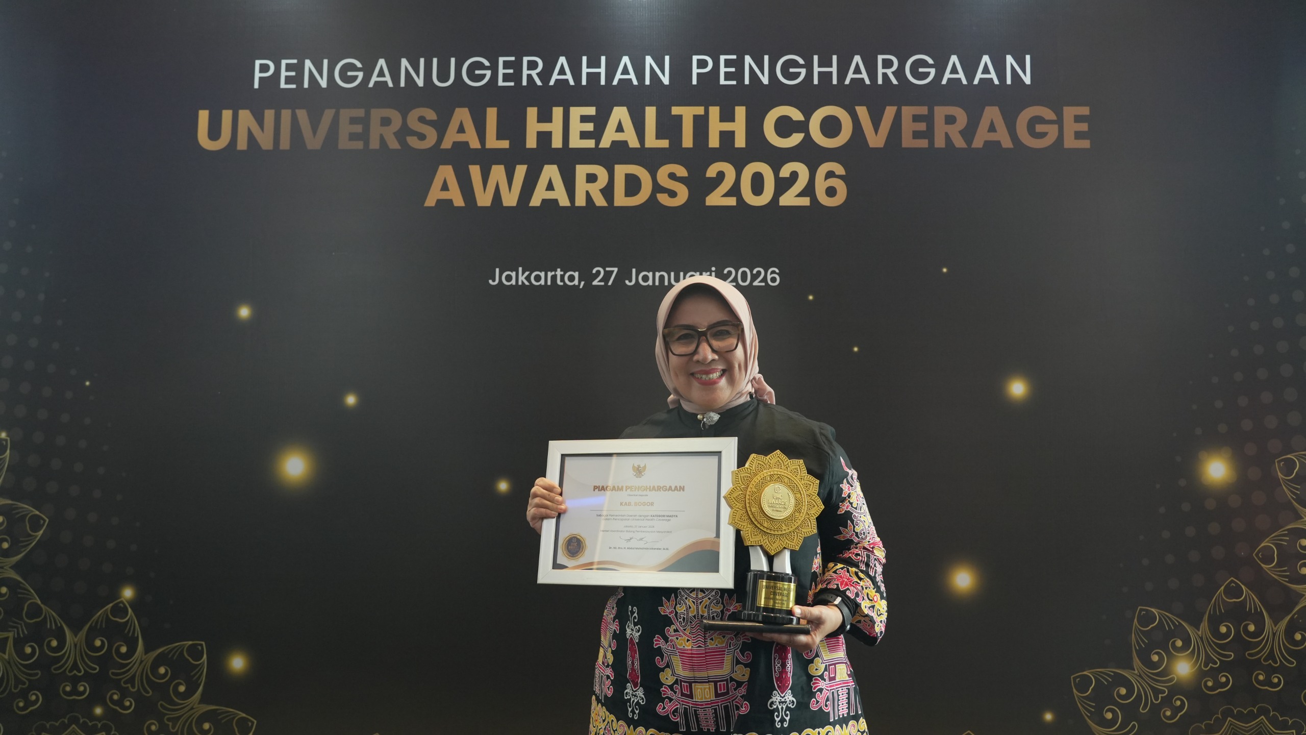 Keren! Kabupaten Bogor Raih Penghargaan UHC Award 2026 Kategori Madya