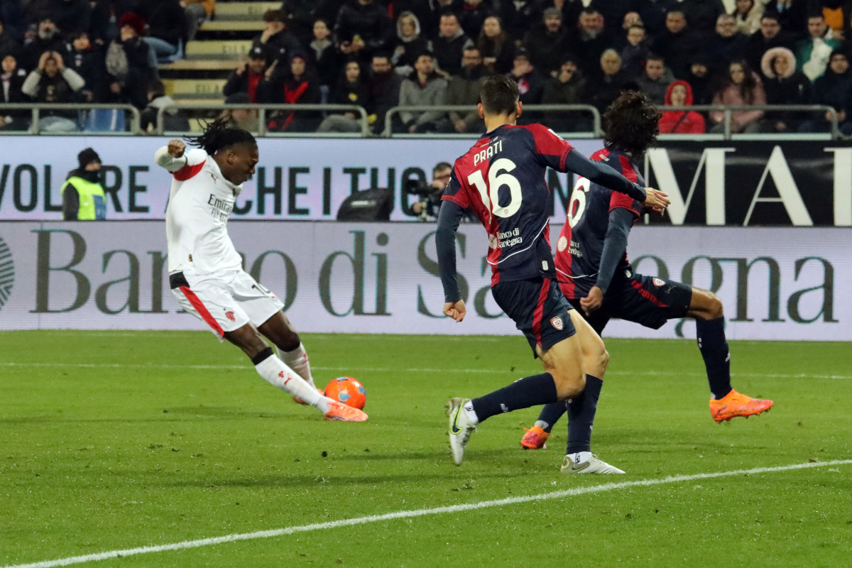 Allegri Puji Peran Rafael Leão di Tengah Usai AC Milan Tekuk Cagliari 1-0