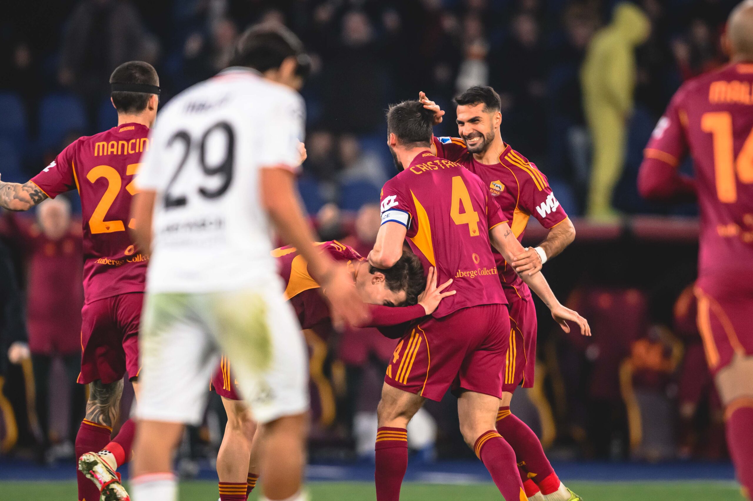 Serie A | AS Roma Hajar Cremonese 3-0, Cristante Bersinar Bawa Tim ke Posisi 3
