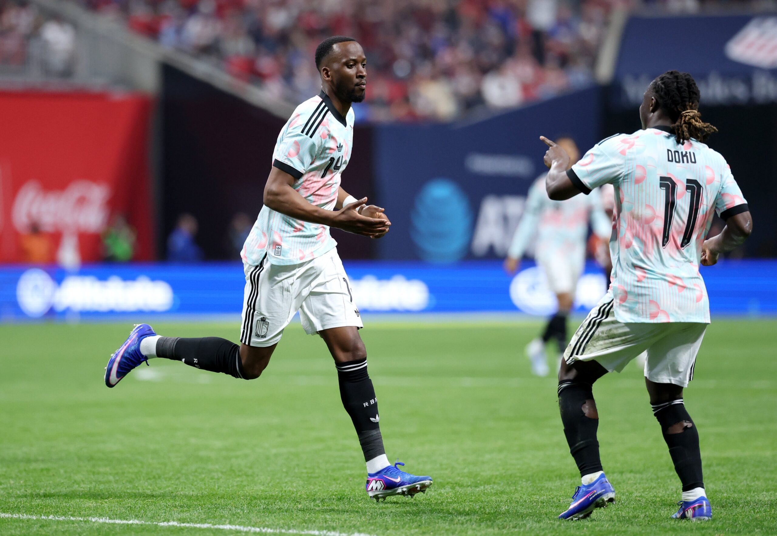 Belgia Hancurkan Amerika Serikat 5-2, Lukébakio Jadi Bintang Cadangan Setan Merah