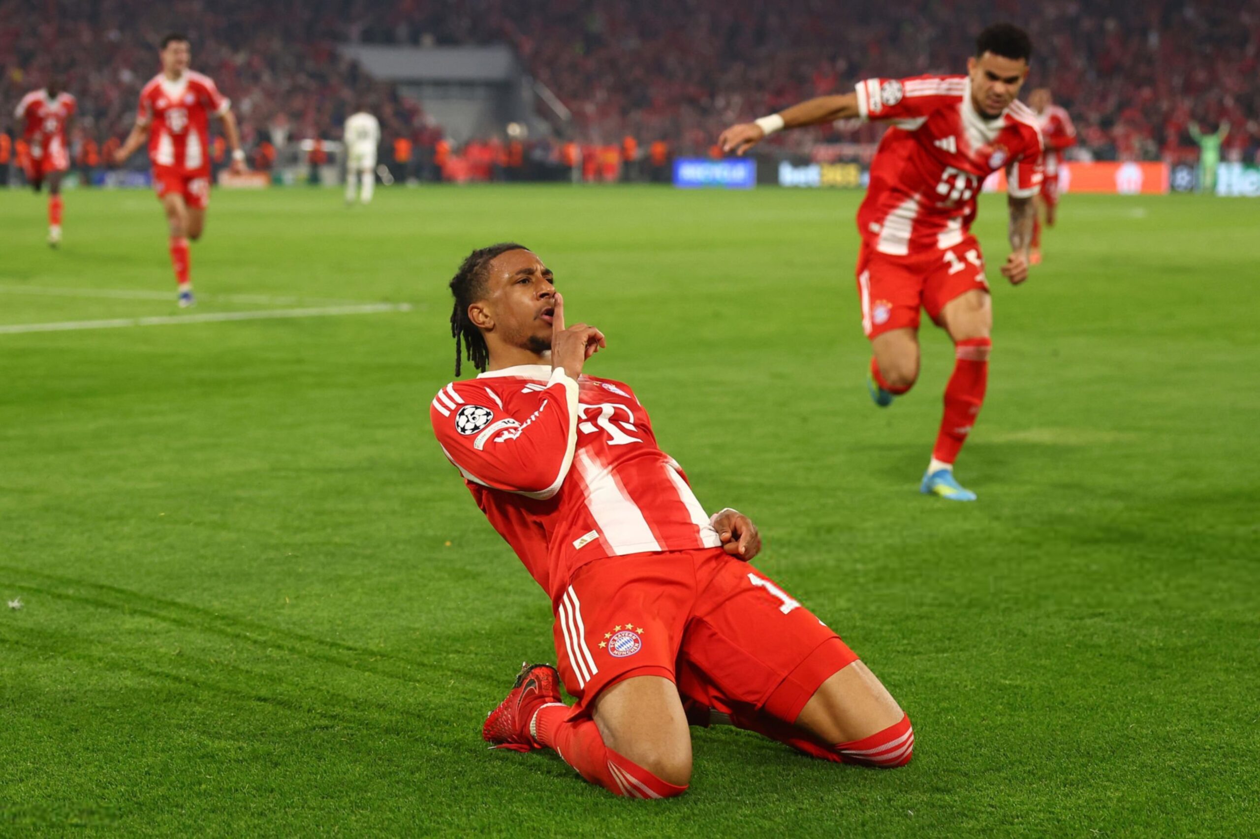 Bayern München Singkirkan Real Madrid 6-4, Kartu Merah Camavinga Jadi Titik Balik