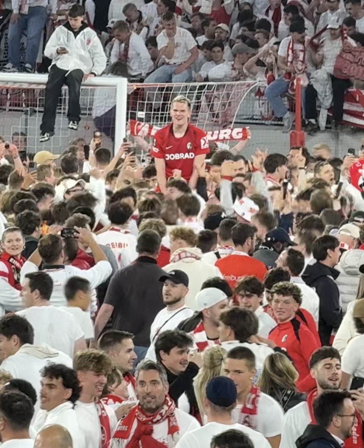 Freiburg ke Final Liga Europa UEFA, Ginter Sebut Momen Sekali Seumur Hidup
