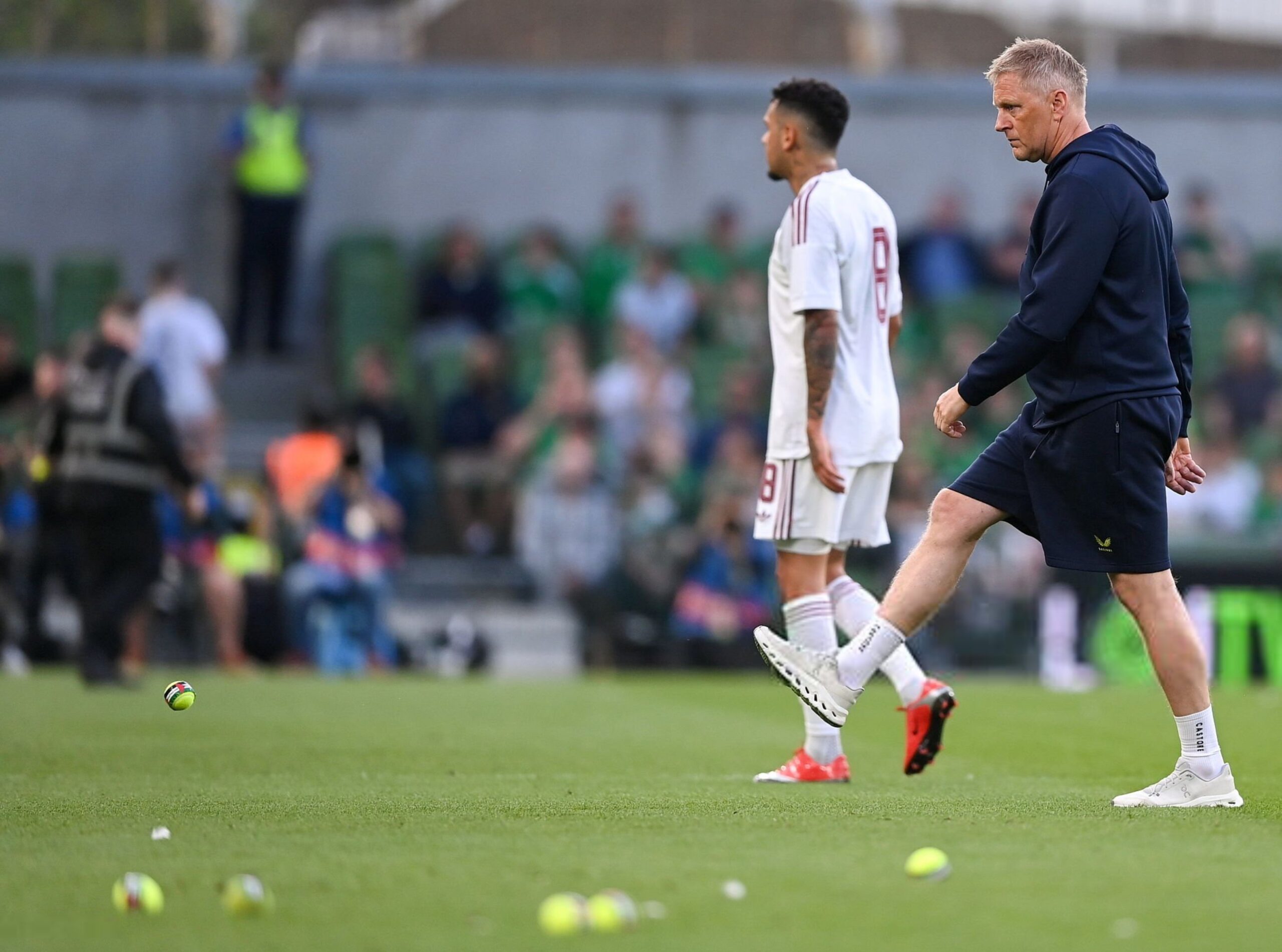Hallgrímsson Hormati Aksi Protes Suporter Saat Republik Irlandia Bungkam Qatar
