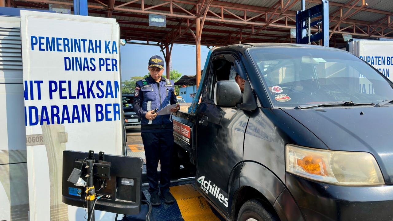 Pemkab Bogor Gratiskan Uji KIR dan Emisi di Leuwiliang