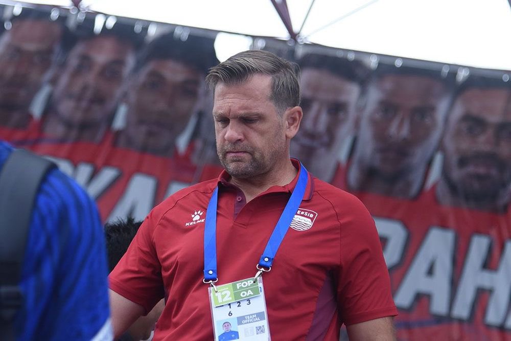 Igor Tolić Siap Bawa Persib Harumkan Nama Bandung di ACC 2026/2027