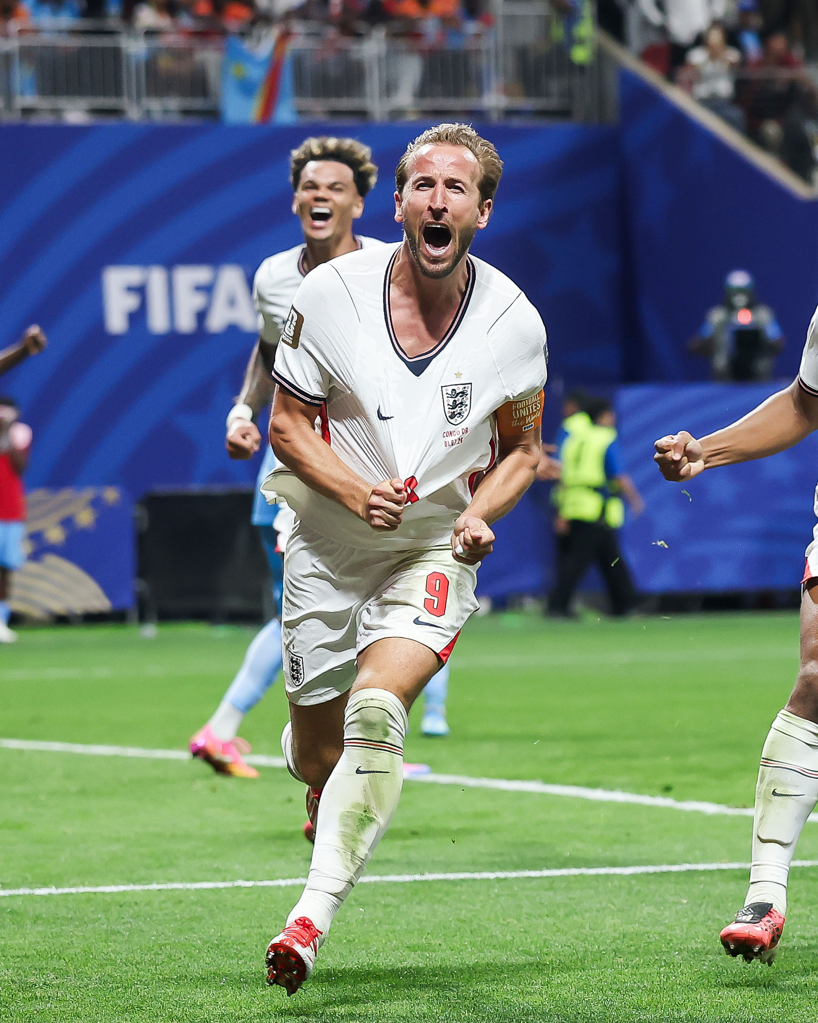 Comeback Epik Inggris! Kane Cetak Brace, Tiga Singa Tekuk RD Kongo 2-1