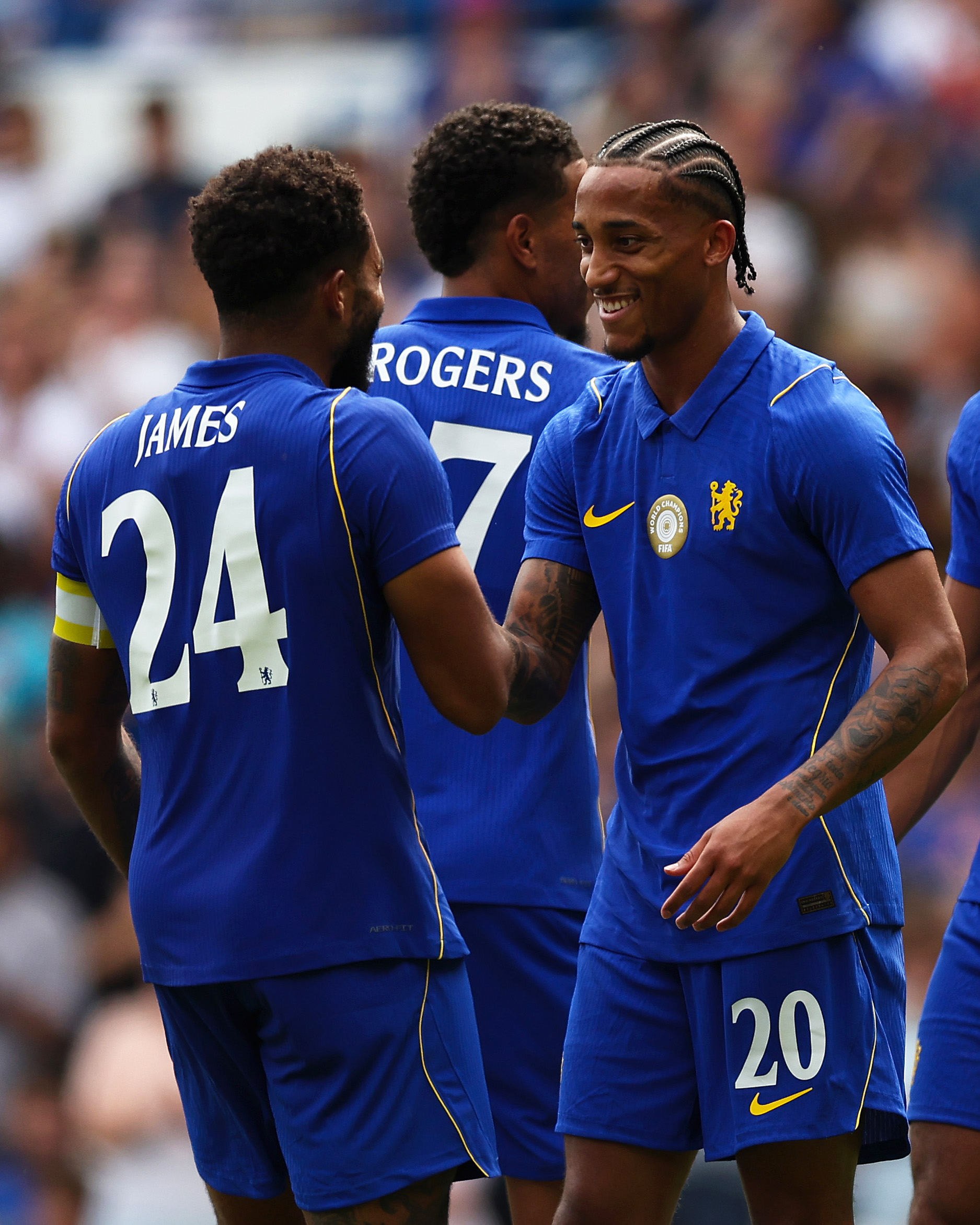 Chelsea Tekuk Real Sociedad 3-1, João Pedro Cetak Brace