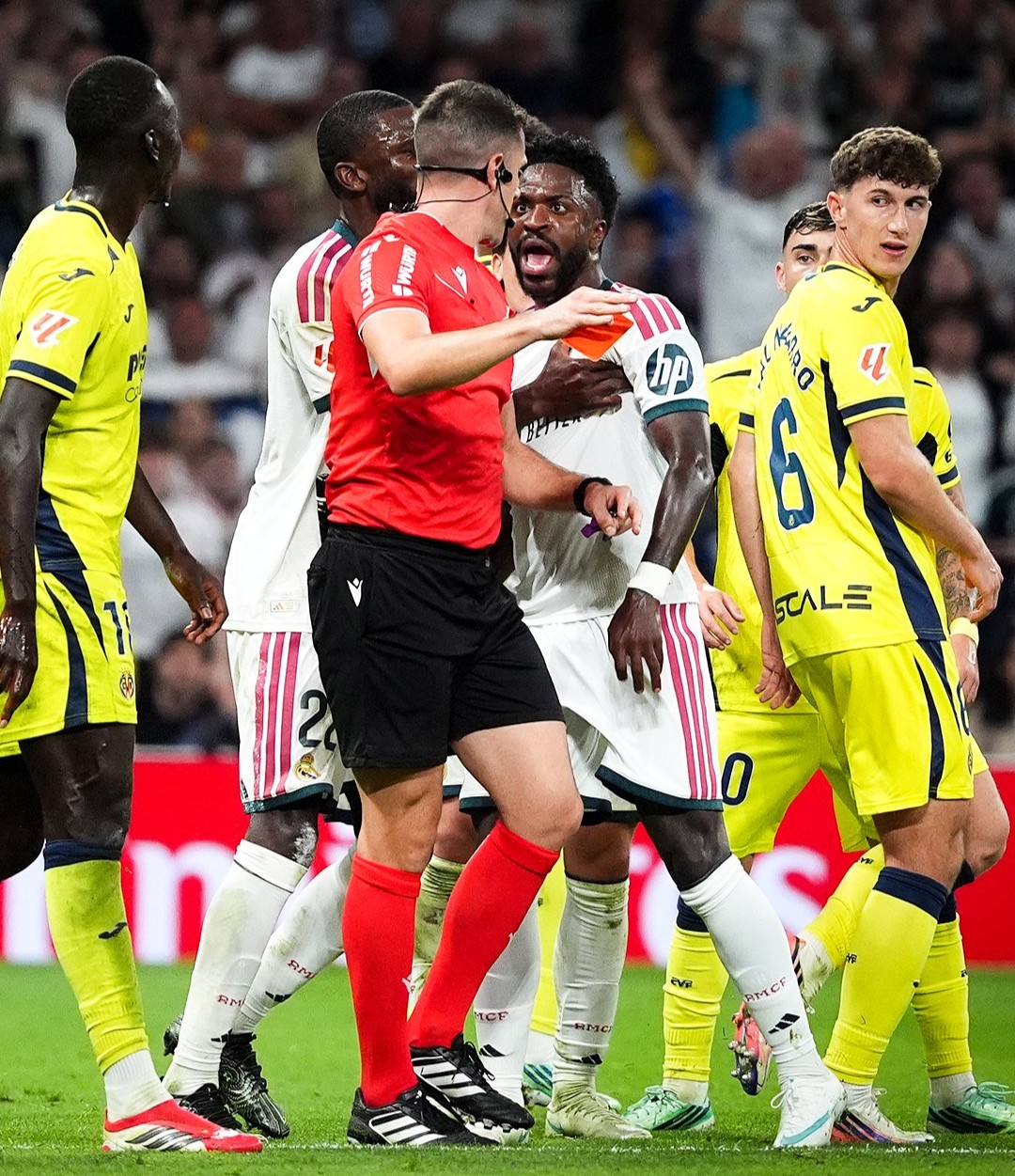 El Clásico Tanpa Vinícius? Untung Panggung Liga Champions Belum Tertutup
